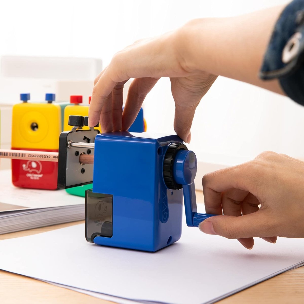 Deli Rotary Pencil Sharpener